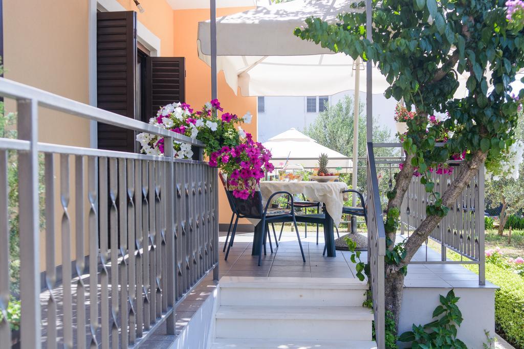 Apartments Grgic Trogir Cameră foto